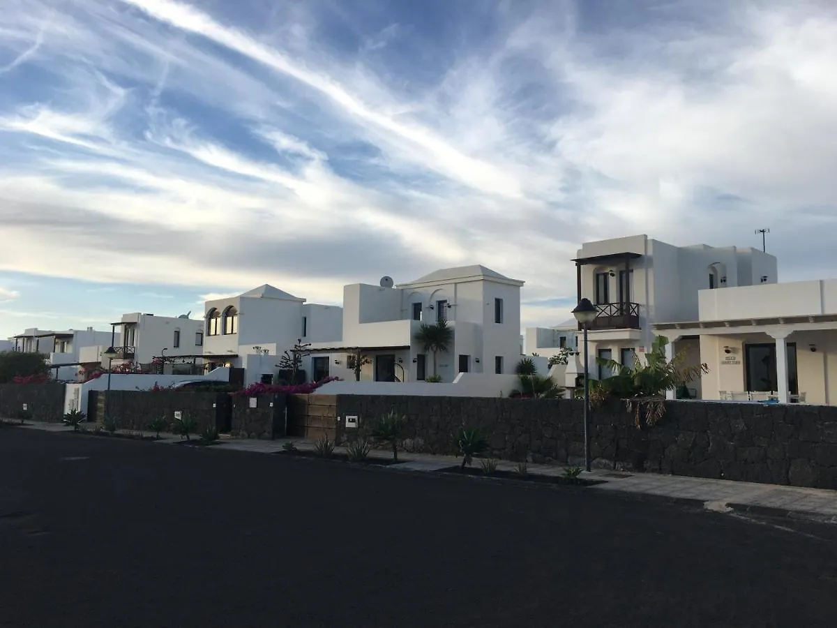 Villa Sunset Faro Deluxe & Spa Pool Playa Blanca  Spain
