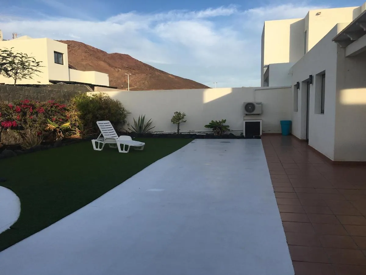 Villa Sunset Faro Deluxe & Spa Pool Playa Blanca  Spanien