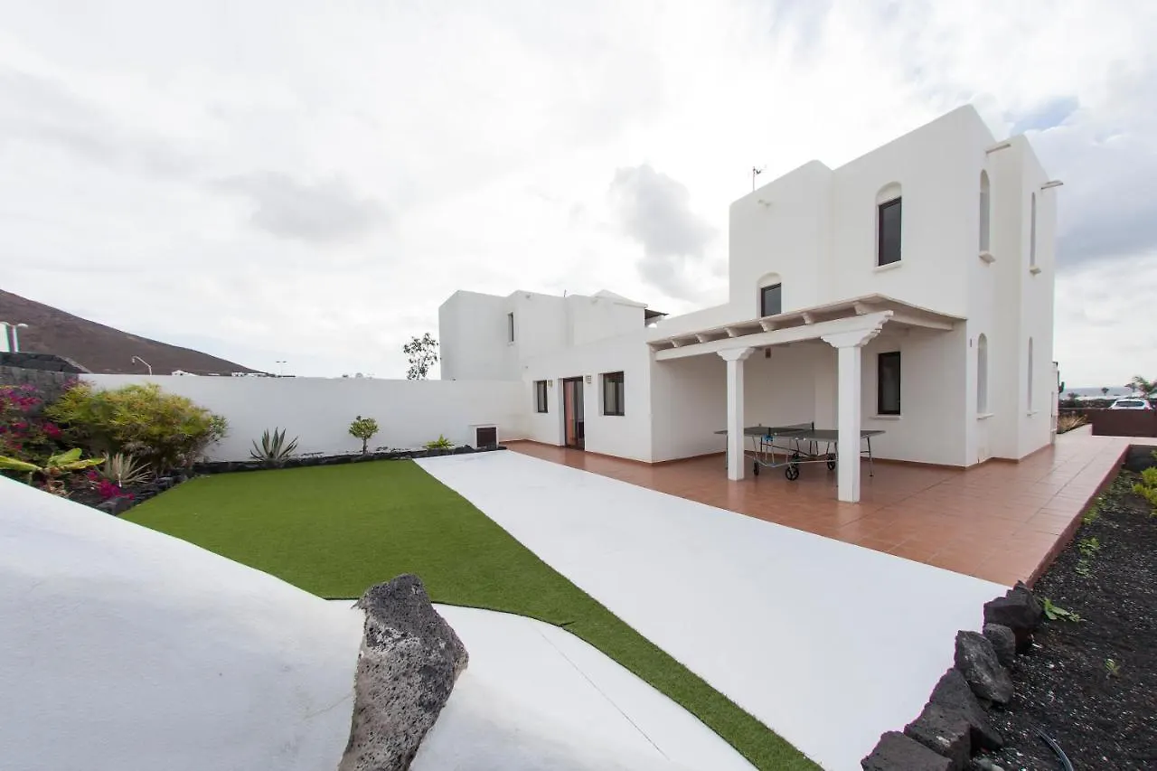 Villa Sunset Faro Deluxe & Spa Pool بلايا بلانكا إسبانيا