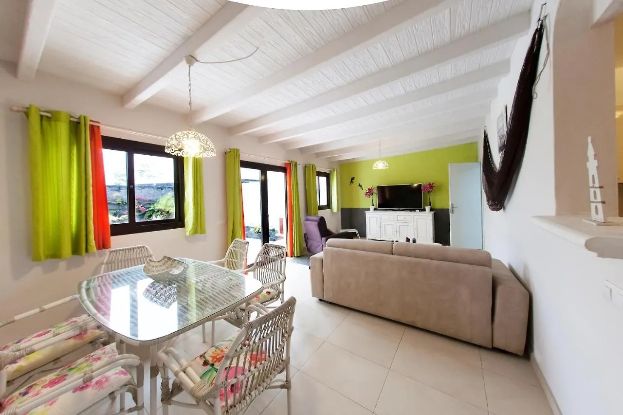 Villa Sunset Faro Deluxe & Spa Pool بلايا بلانكا